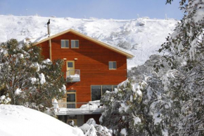 Summit Ridge Alpine Lodge